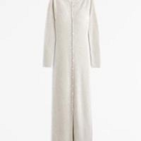 Abercrombie Women's Long-Sleeve Button-Through Maxi Sweater Dress in Cream Abercrombie Women's Long-Sleeve Button-Through Maxi Sweater Dress in Cream